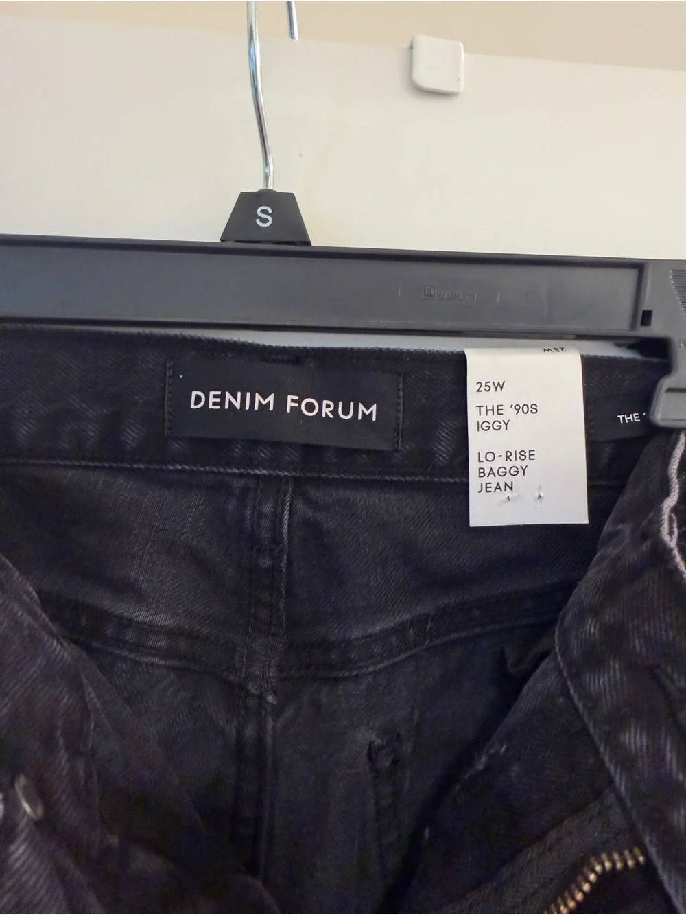 NWT Denim Forum The 90s Iggy Lo-Rise Baggy Jean